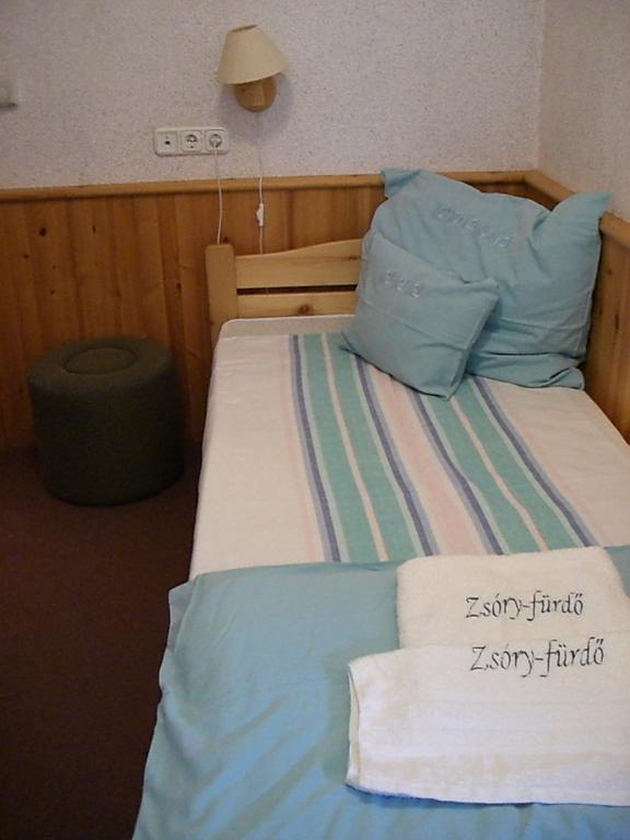 Hotel Napfuerdo Vendeghaz Mezőkövesd Exterior foto
