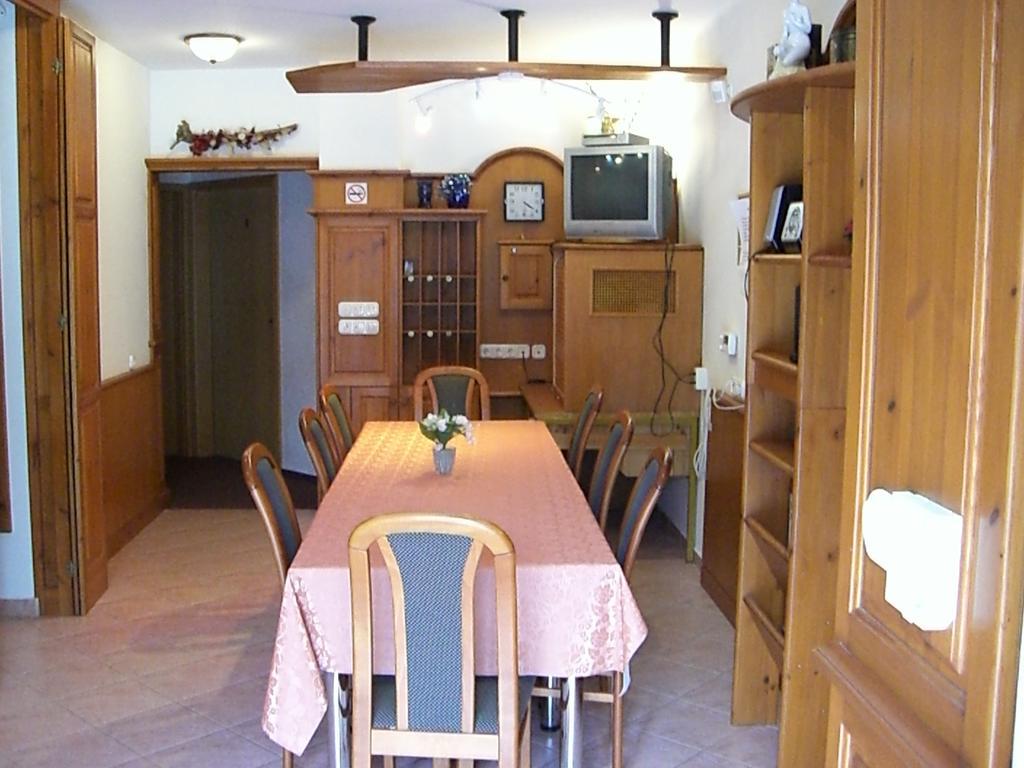 Hotel Napfuerdo Vendeghaz Mezőkövesd Exterior foto